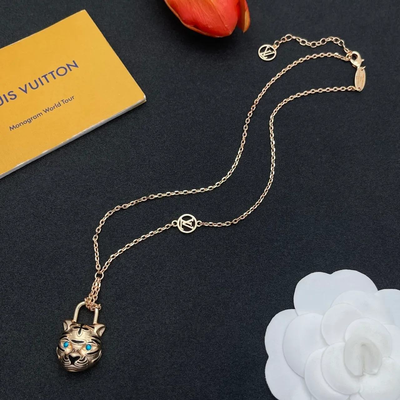 Louis Vuitton Lock Me Tiger Gold-Tone Padlock Pendant Necklace 8