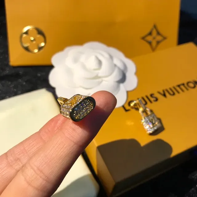 Louis Vuitton Lockit Pavé Crystal Gold-Tone Earrings 3