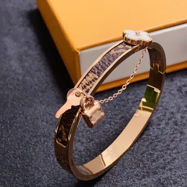 Louis Vuitton Locky Bracelet Rose Gold Monogram Leather Padlock Flower Clasp Bracelet 6