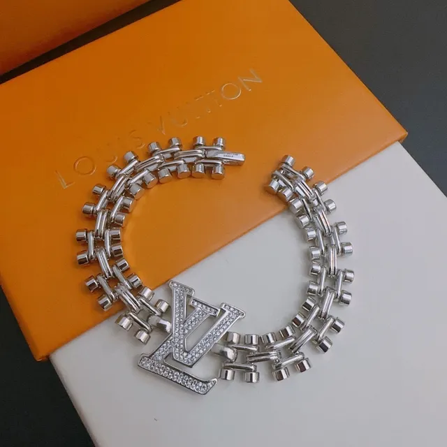 Bracelete de corrente Louis Vuitton LV em tons de prata com pavê de cristais 3