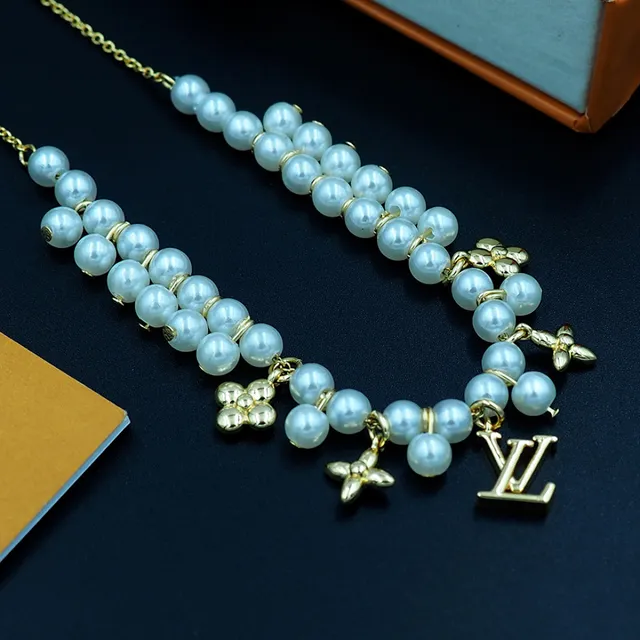 Louis Vuitton LV Flower Gold White Pearl-Strand Necklace 5