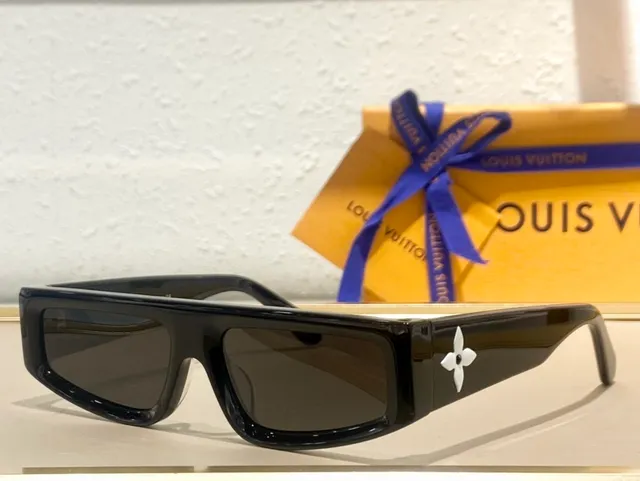 Louis Vuitton LV Flower Rectangular Shield Sunglasses 5