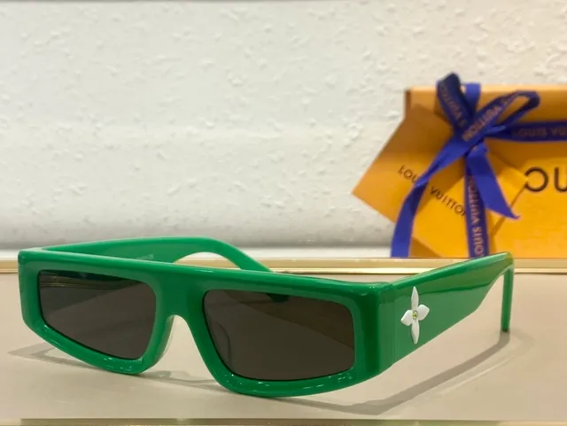 Louis Vuitton LV Flower Rectangular Shield Sunglasses 9