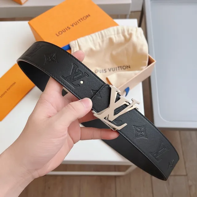 Louis Vuitton LV Initiales Black Leather Belt 4