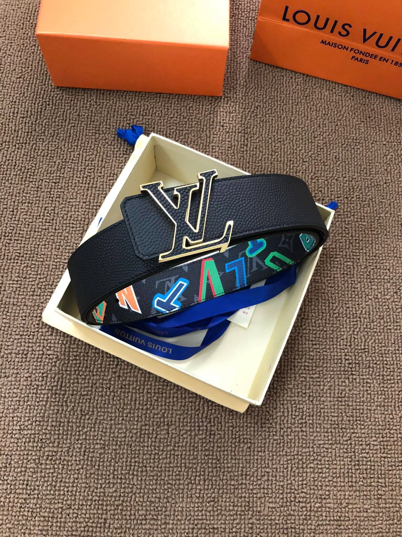 Louis Vuitton LV Initiales Black Pebbled Leather Belt 6