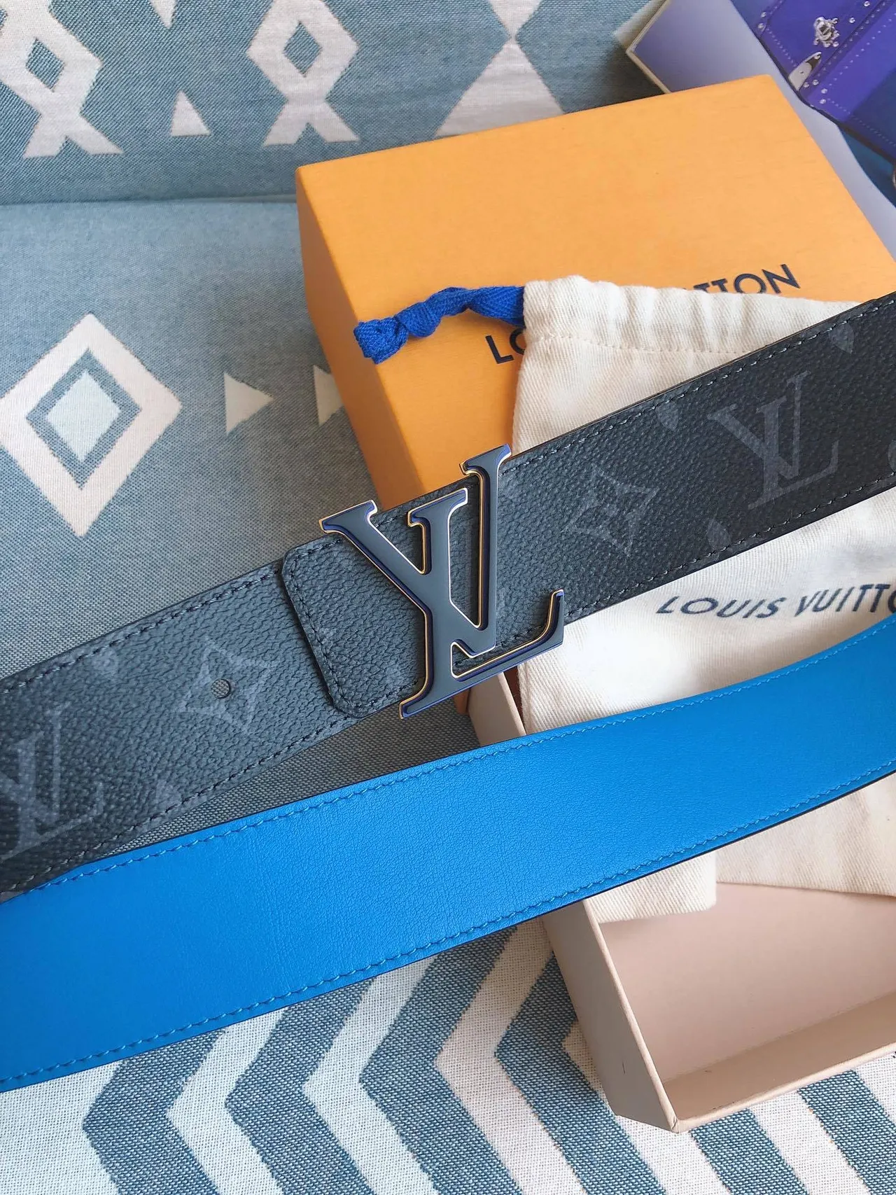Louis Vuitton LV Initiales Reversible Monogram Grained Leather Belt 8