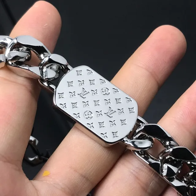 Louis Vuitton LV Shades Brown Silver Chunky Curb Chain Rectangular Tiger's Eye Plaque Bracelet 3
