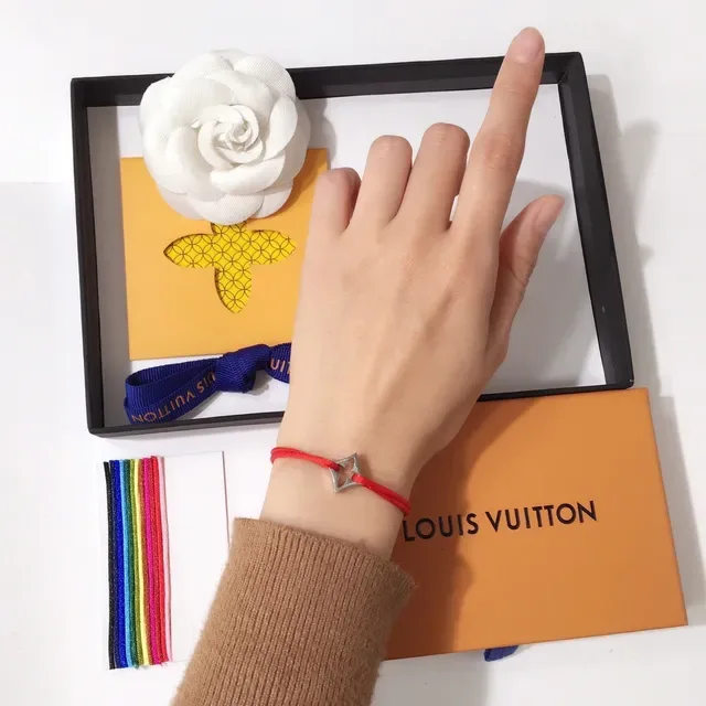 Louis Vuitton LV Square Red Gold Knotted Cord Metal Charm Bracelet 5