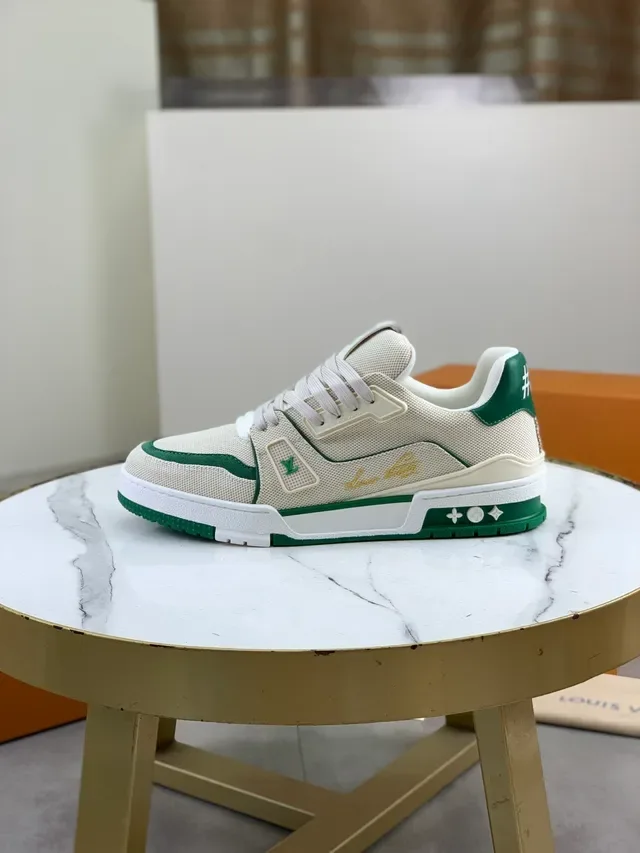 Louis Vuitton LV Trainer বেইজ গ্রিন মেশ আপার লেয়ার্ড ওভারলে লাইফস্টাইল স্নিকার্স 6