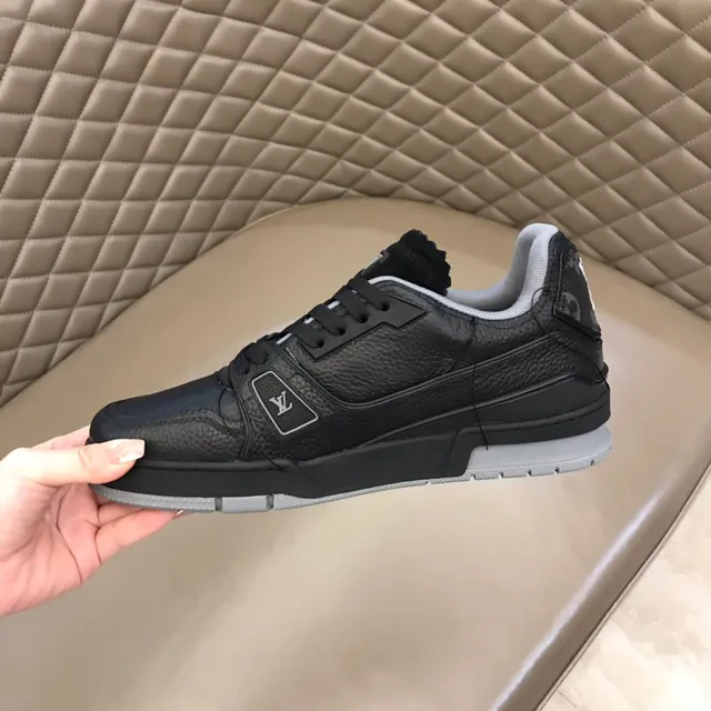 Louis Vuitton LV Trainer Black Gray Pebbled Leather Upper Layered Sculpted Midsole Lifestyle Sneakers 3