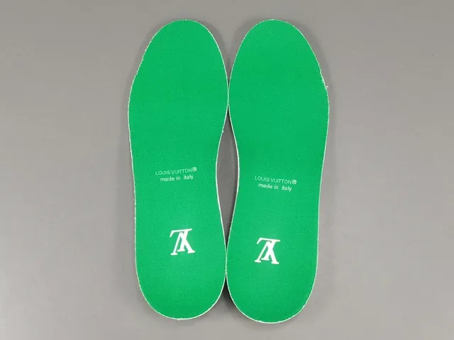Louis Vuitton LV Trainer Green White Low-Top Layered Leather And Synthetic Upper Lifestyle Sneakers 3