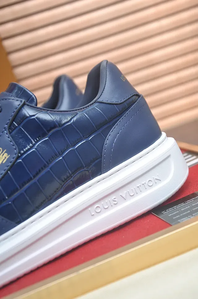 Louis Vuitton LV Trainer Navy White Low-Top Leather Lifestyle Sneakers 2