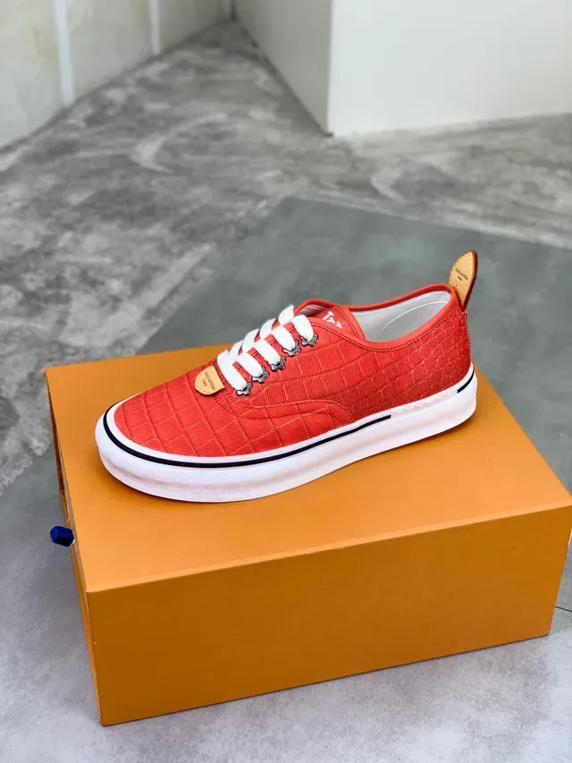 Louis Vuitton LV Trainer Orange White Quilted Textile Upper Rope Laces Lifestyle Sneakers 4