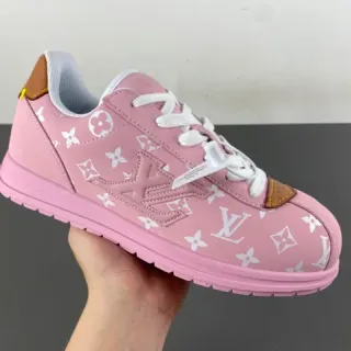 Louis Vuitton LV Trainer Zapatillas Lifestyle de Cuero con Impresión Monograma Rosa Blanco Low Top con Cordones