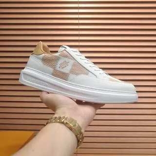 Louis Vuitton LV Trainer blanco y beige a cuadros zapatillas lifestyle