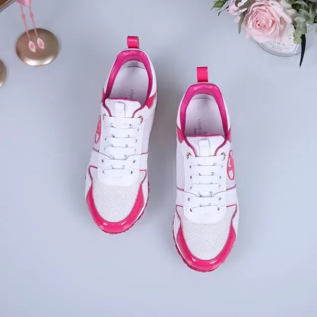 Louis Vuitton LV Trainer White and Pink Patent Leather Lifestyle Sneakers 4