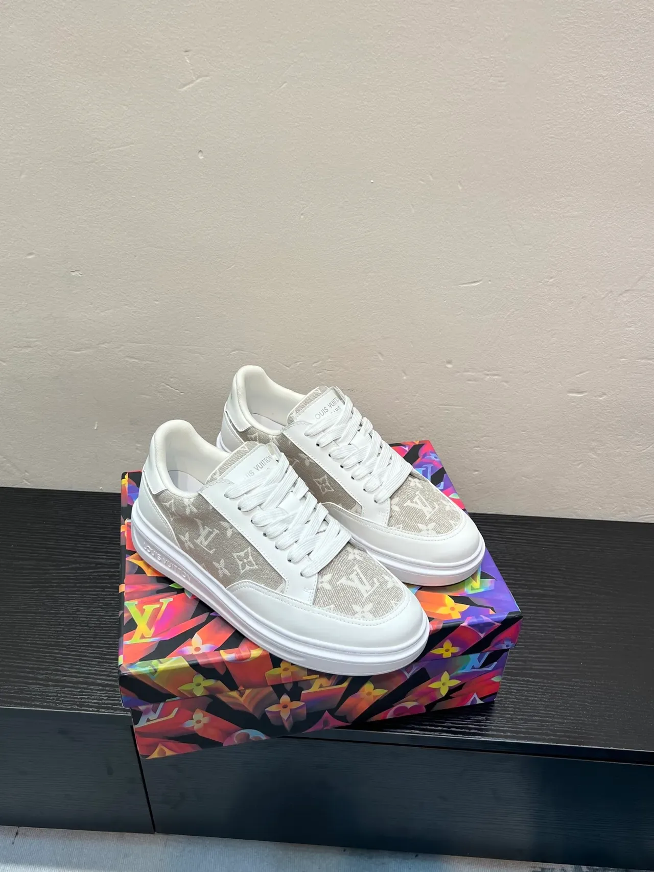Louis Vuitton LV Trainer White Beige Monogram-Print Upper Platform Sole Lifestyle Sneakers 4