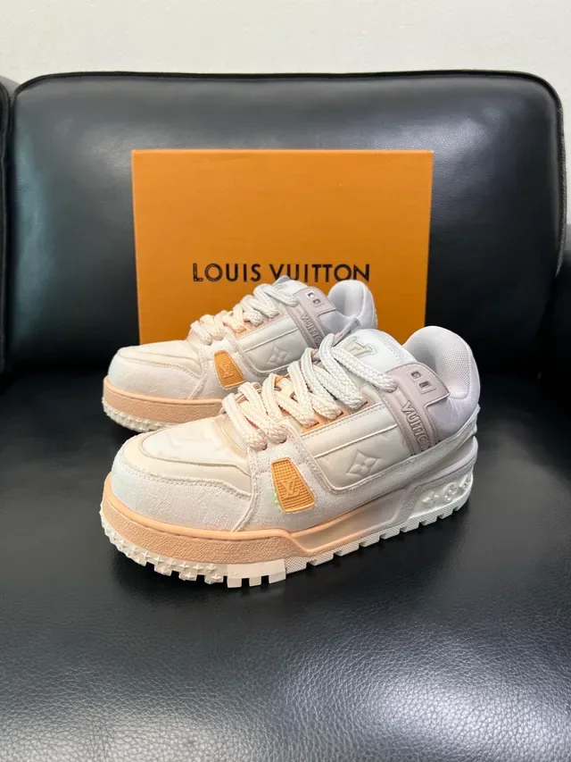 Louis Vuitton LV Trainer Blanc Beige Toile Monogrammée Upper Layered Semelle Chunky Lifestyle Sneakers 5