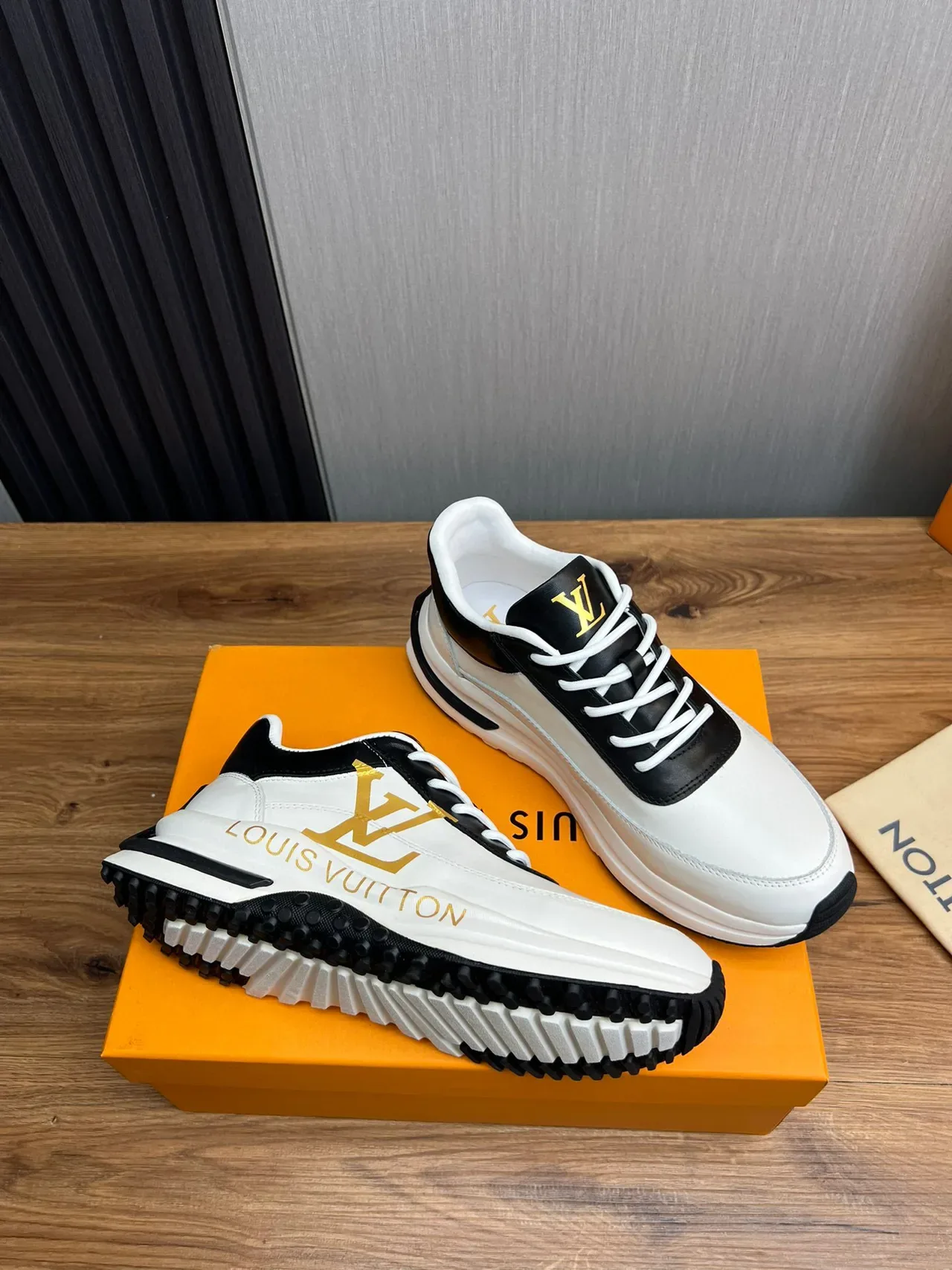 Louis Vuitton LV Trainer White Black Leather Upper Monogrammed Side Panel Lifestyle Sneakers 5