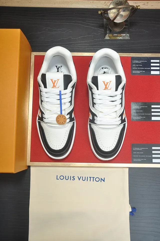 Louis Vuitton LV Trainer White Black Low-Top Mixed-Material Lifestyle Sneakers 5