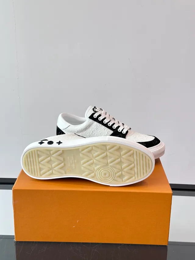 Louis Vuitton LV Trainer White Black Monogram Canvas Two-Tone Lifestyle Sneakers 2