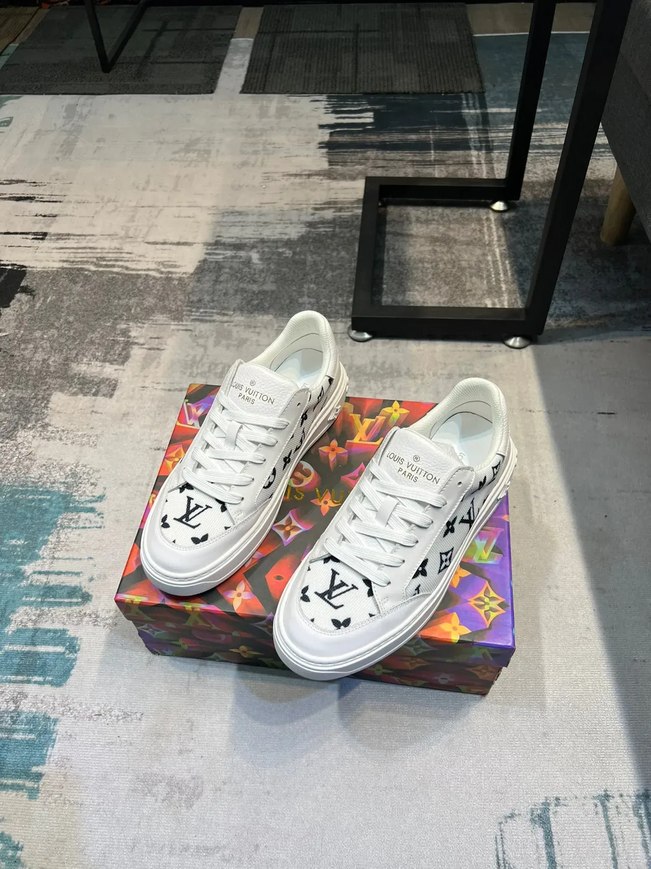 Louis Vuitton LV Trainer Branco e Preto Monogrammed Canvas Platform Sole Lifestyle Sneakers 5