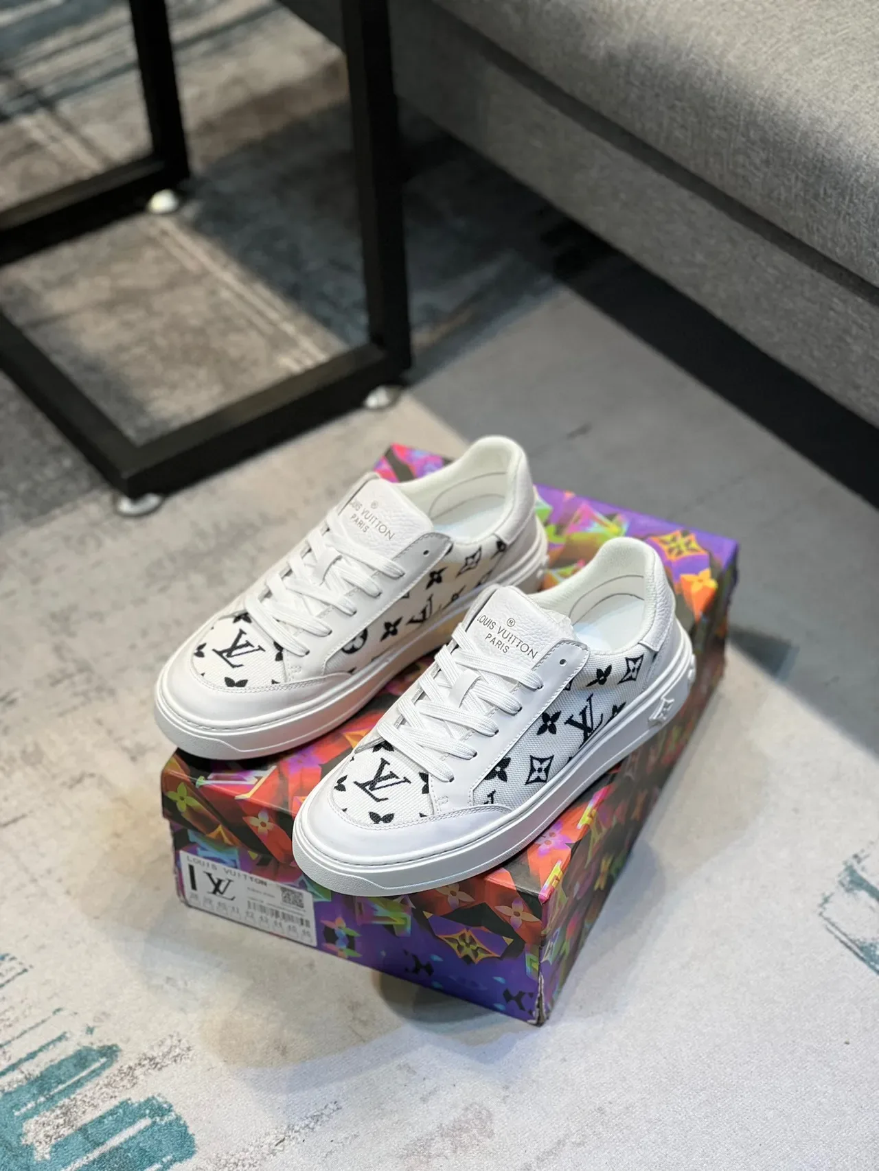 Louis Vuitton LV Trainer Branco e Preto Monogrammed Canvas Platform Sole Lifestyle Sneakers 7