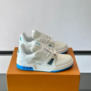 লুইস ভিটন LV Trainer সাদা নীল স্ট্রাকচার্ড লেদার আপার পারফোরেটেড ডিটেলিং লাইফস্টাইল স্নিকার্স