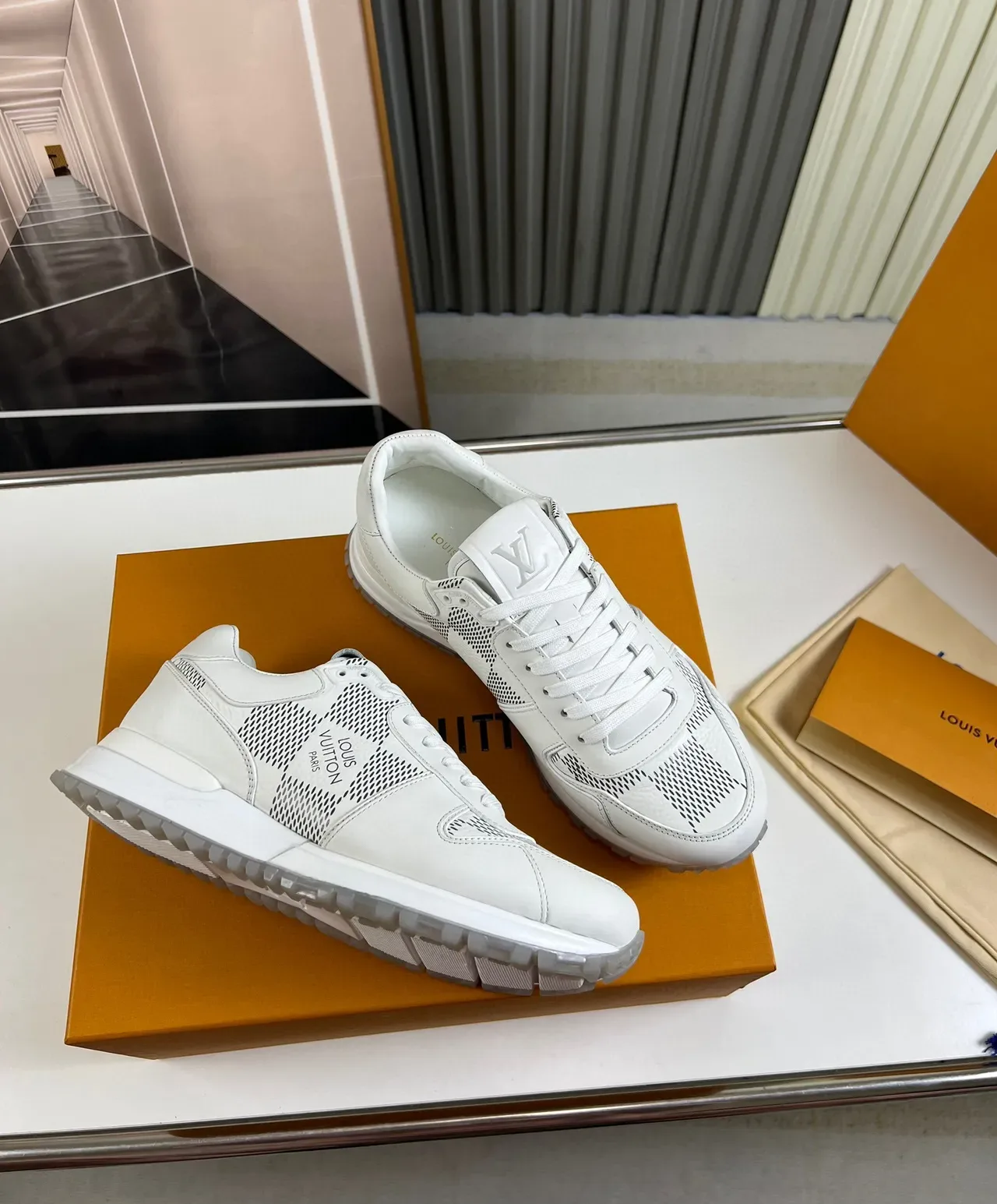 Louis Vuitton LV Trainer White Gray Low-Top Mixed-Material Lifestyle Sneakers 5