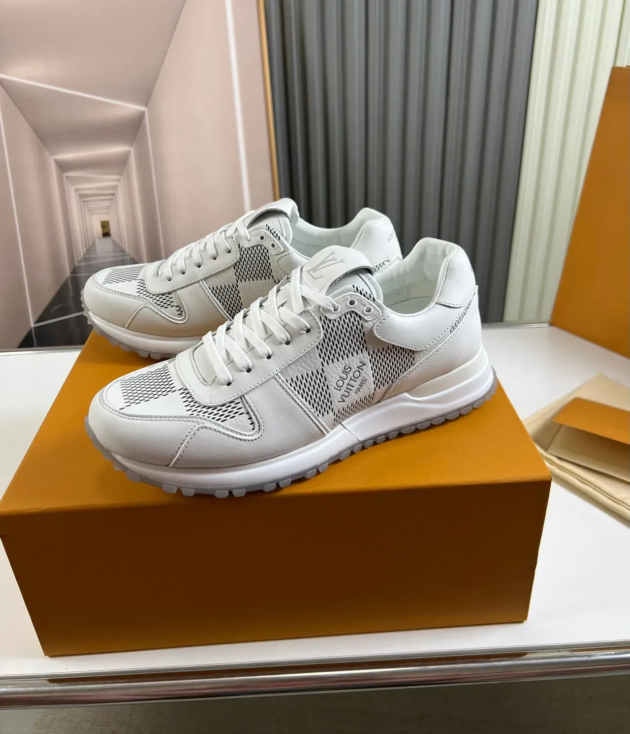 Louis Vuitton LV Trainer White Gray Low-Top Mixed-Material Lifestyle Sneakers 8