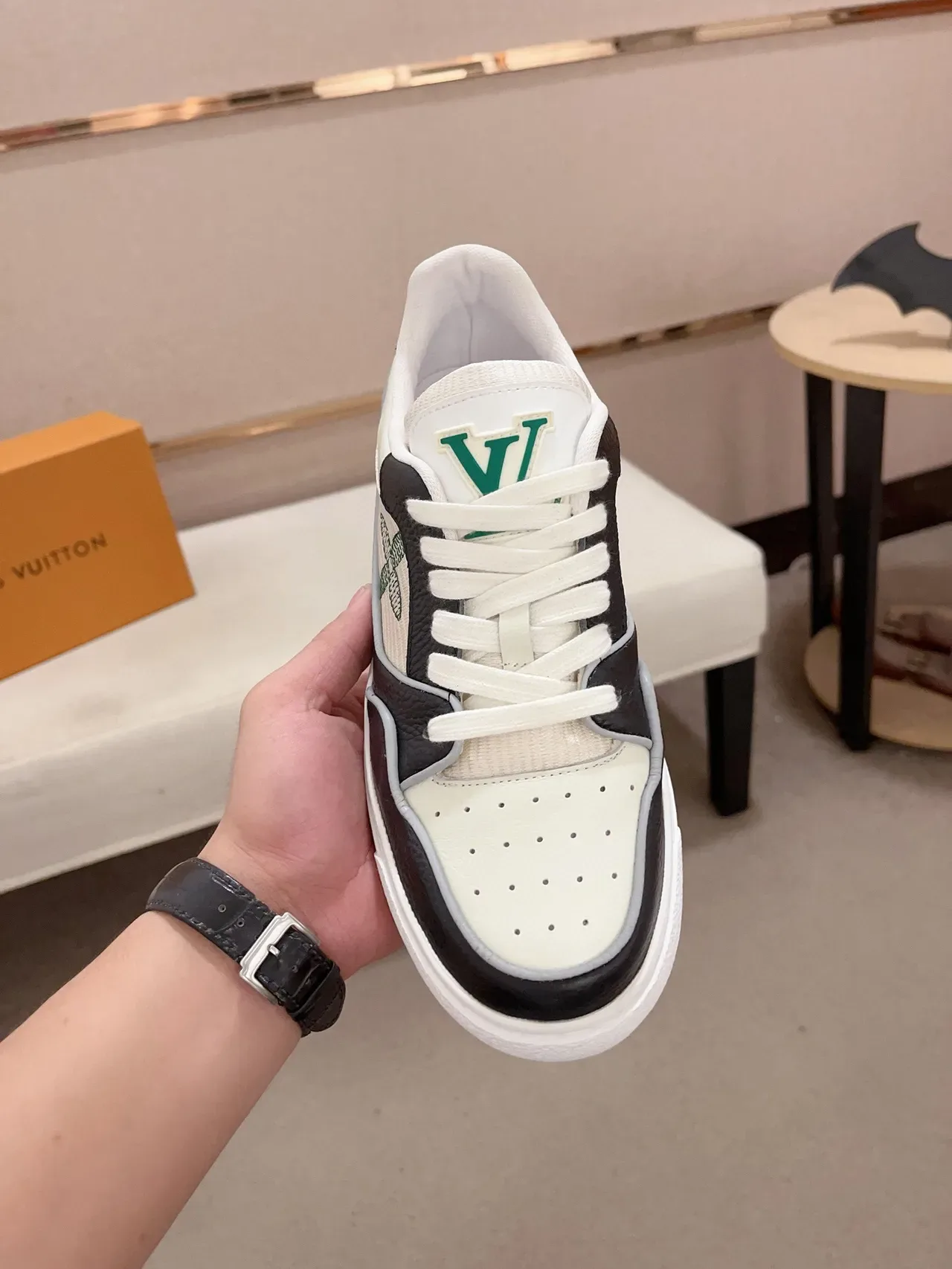 Louis Vuitton LV Trainer White Green Layered Leather And Textile Upper Perforated Toe Cap Lifestyle Sneakers 2