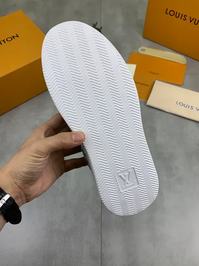 Louis Vuitton LV Trainer Blanco Verde Low-Top Monogram Canvas Panel Lifestyle Sneakers 3