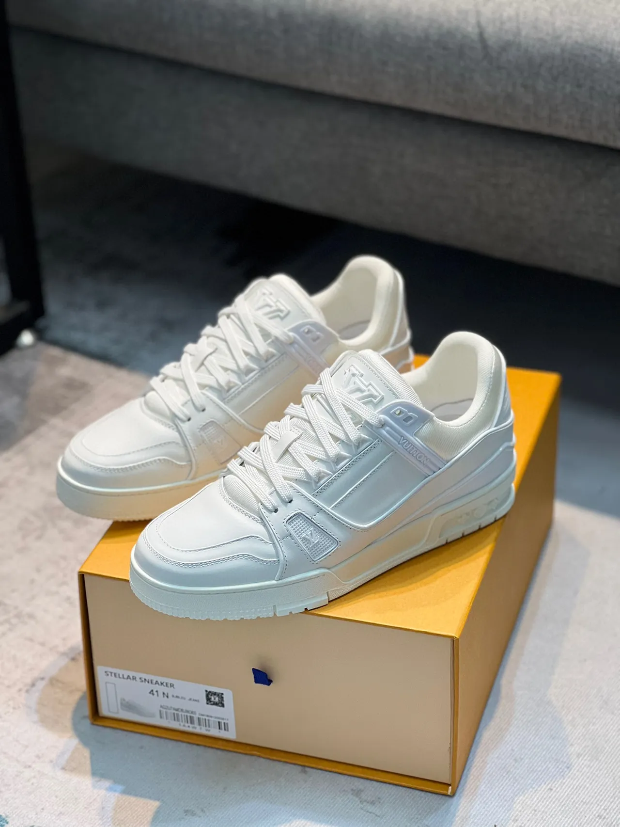 Louis Vuitton LV Trainer White Monochrome Layered Synthetic Upper Lifestyle Sneakers 8