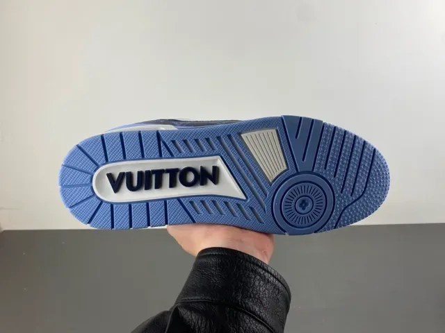 Louis Vuitton LV Trainer Blanc Navy Monogrammed Panels Cuir Supérieur Lifestyle Sneakers 9