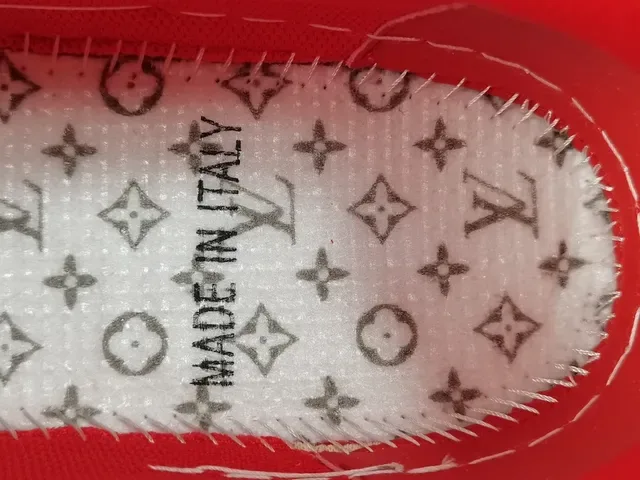 Louis Vuitton LV Trainer White Red Leather Upper Contrast Stitching And Accents Lifestyle Sneakers 2