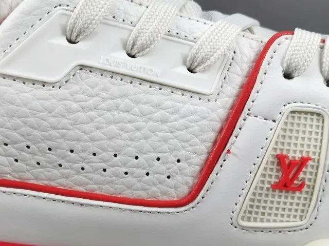 Louis Vuitton LV Trainer White Red Leather Upper Contrast Stitching And Accents Lifestyle Sneakers 5