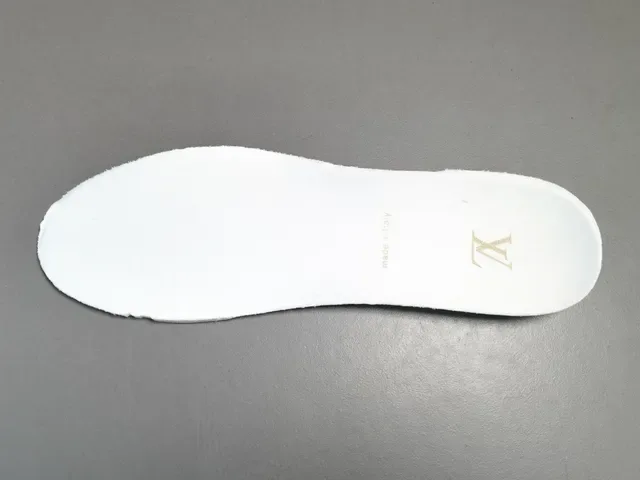 Louis Vuitton LV Trainer Blanc Translucide Monogrammed Tissu Supérieur Superpositions Cuir Lifestyle Sneakers 6