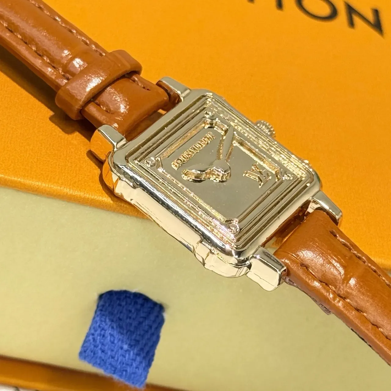 Louis Vuitton Miniature Watch Keychain Tan Leather Gold-Tone Jewelry 3