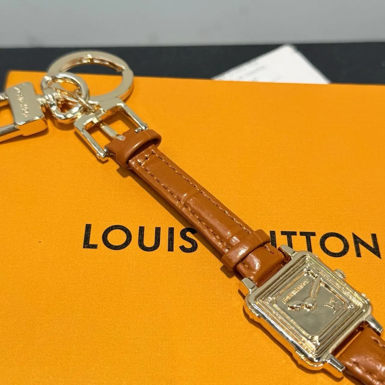 Louis Vuitton Miniature Watch Keychain Tan Leather Gold-Tone Jewelry 5