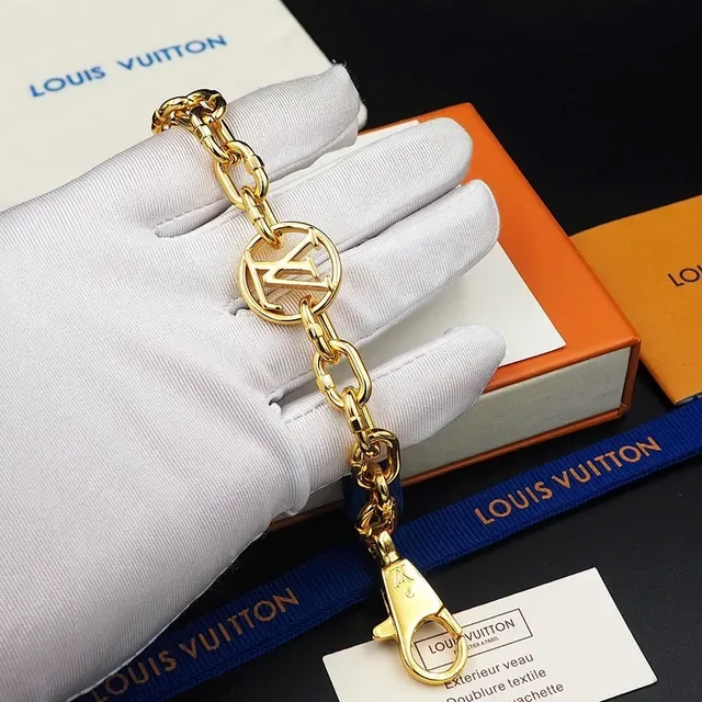 Louis Vuitton Monogram Chain Gold-Tone Bracelet 6