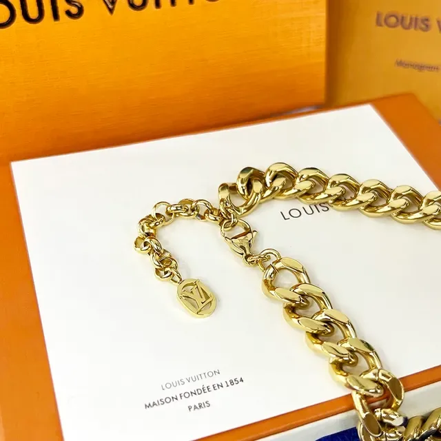 Louis Vuitton Monogram Chain Gold-Tone Curb Link Necklace 2