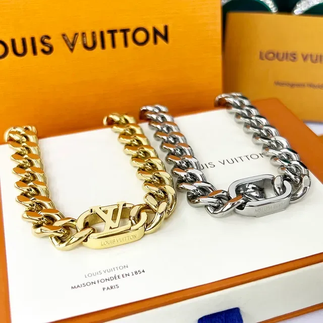 Louis Vuitton Monogram Chain Gold-Tone Curb Link Necklace 4