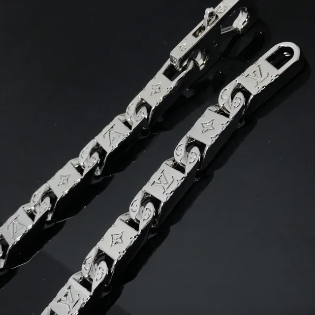 Louis Vuitton Monogram Chain Necklace Silver-Tone Necklaces 4