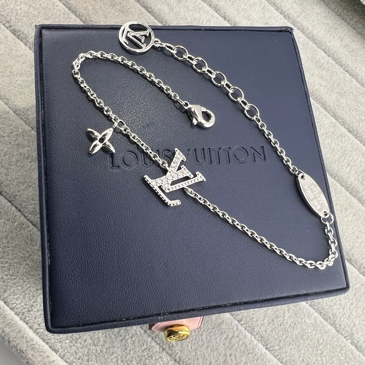 Louis Vuitton Monogram Charm Thin Chain Bracelets 4