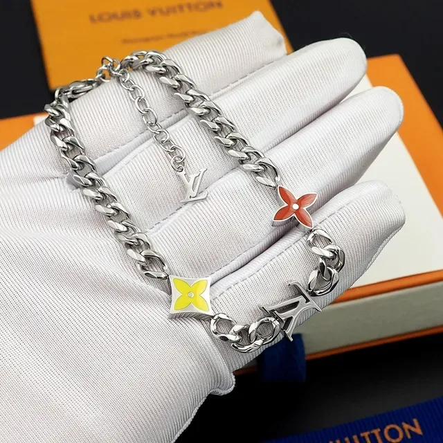 Louis Vuitton Monogram Flower Charm Silver-Tone Chain Bracelet 9