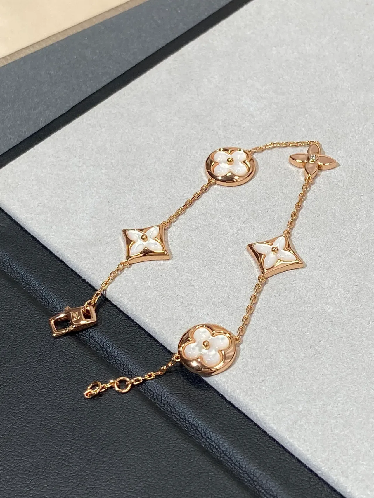 Louis Vuitton Monogram Flower Rose Gold and White Mother-of-Pearl Bracelet 5