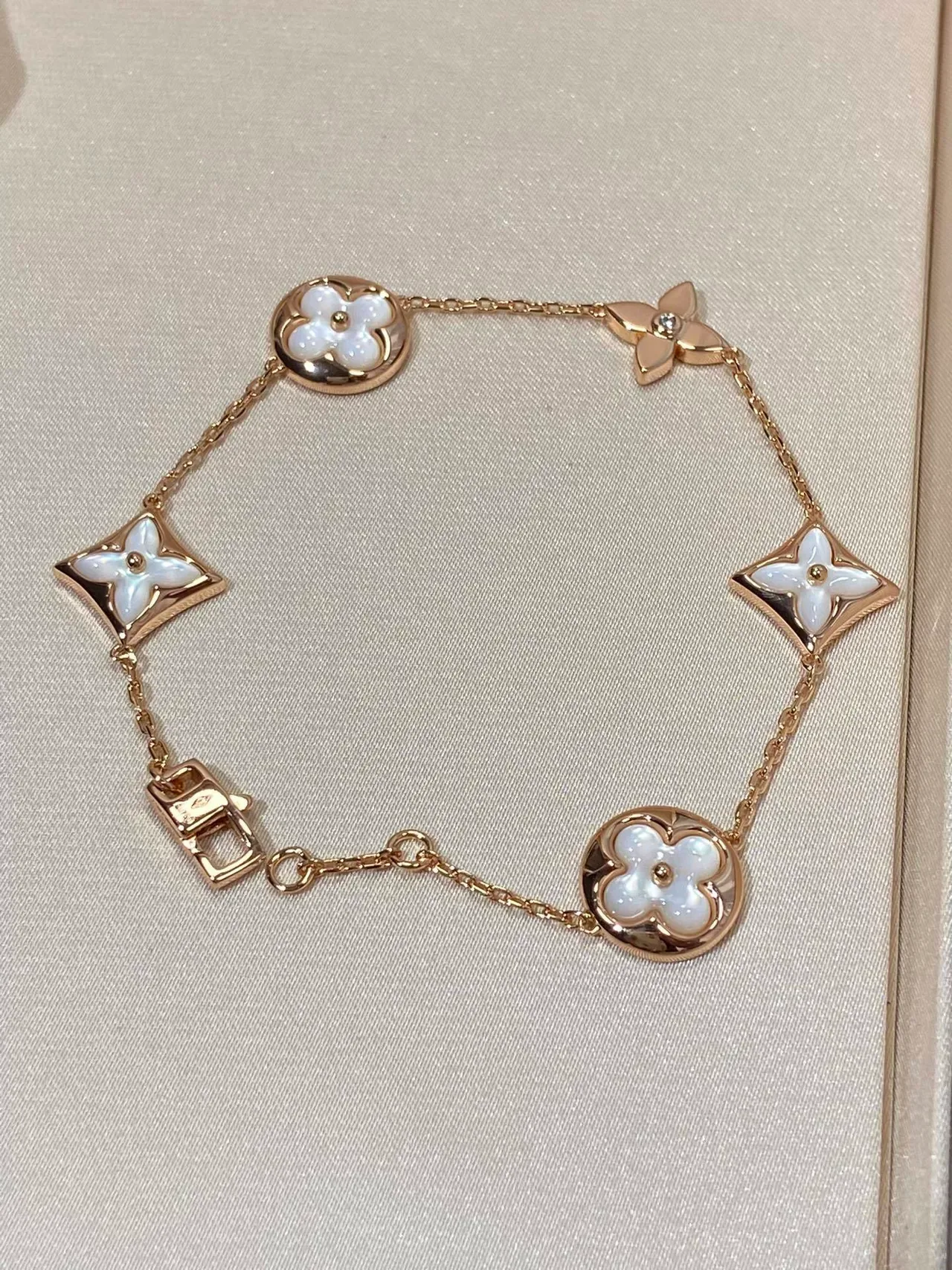 Louis Vuitton Monogram Flower Rose Gold and White Mother-of-Pearl Bracelet 6