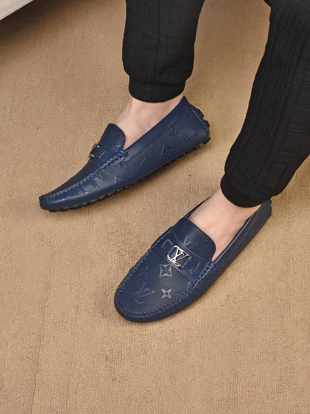 Louis Vuitton Monogram mocassin cuir bleu marine 3