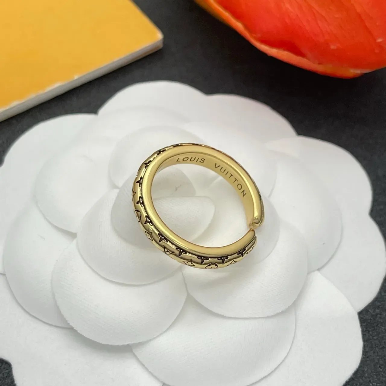Louis Vuitton Monogram Ring Gold Continuous Band Ring 3