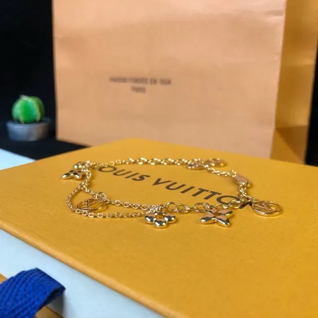 Louis Vuitton Multi-Charm Bracelet Gold Chain Design Bracelet 6